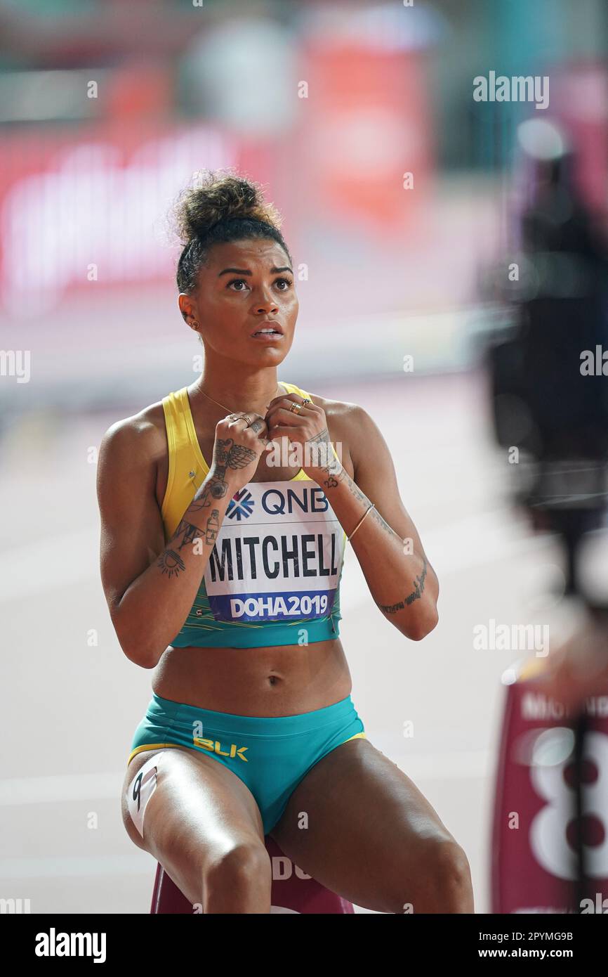 Morgan Mitchell running the 800m at the 2019 World Athletics ...