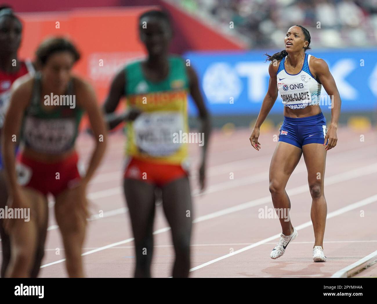 Shelayna Oskan-Clarke running the 800m at the 2019 World Athletics ...