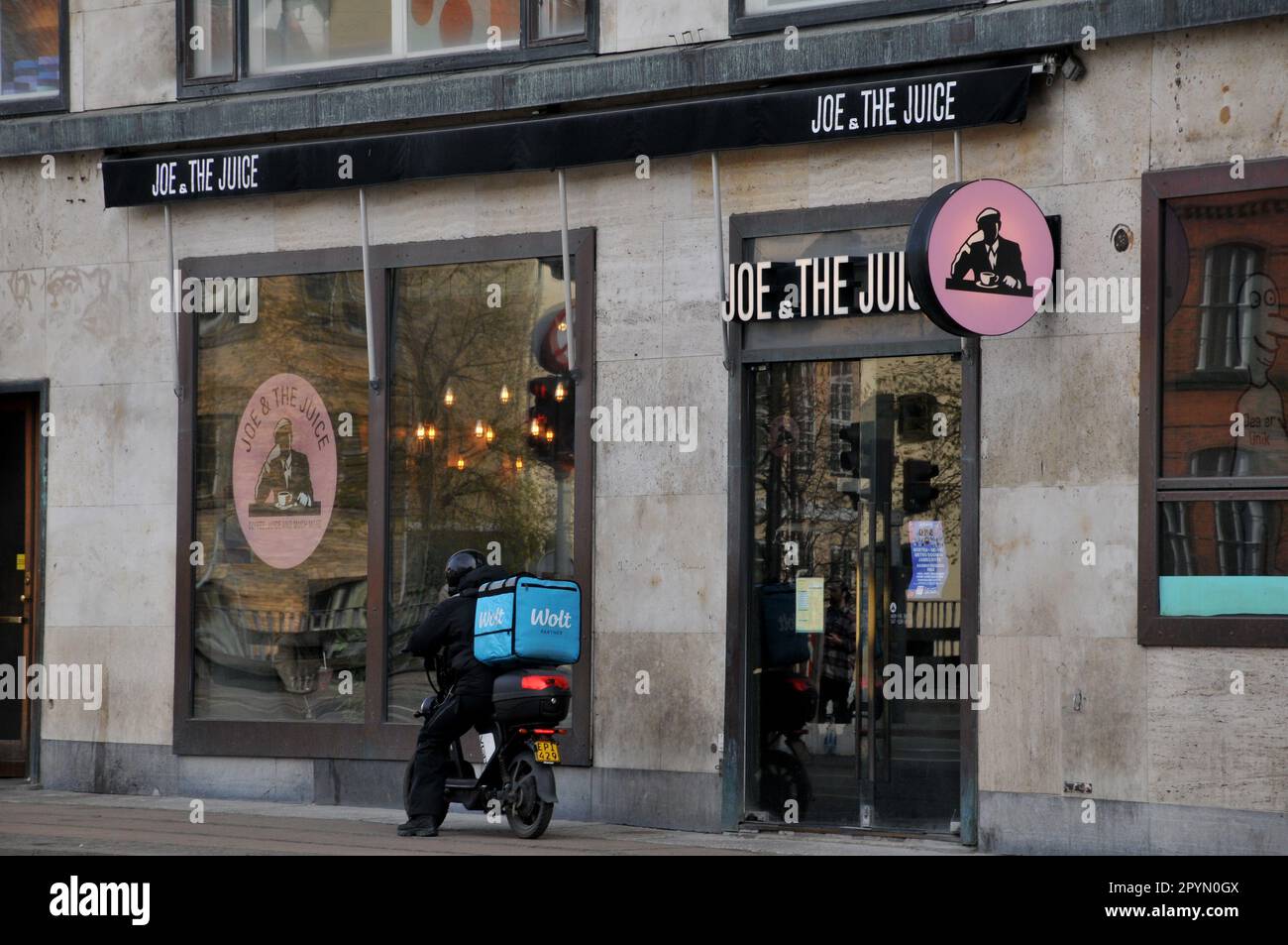 Copenhagen /Denmark/04 May 2023/ Wolt partner food delivrey male at Joe