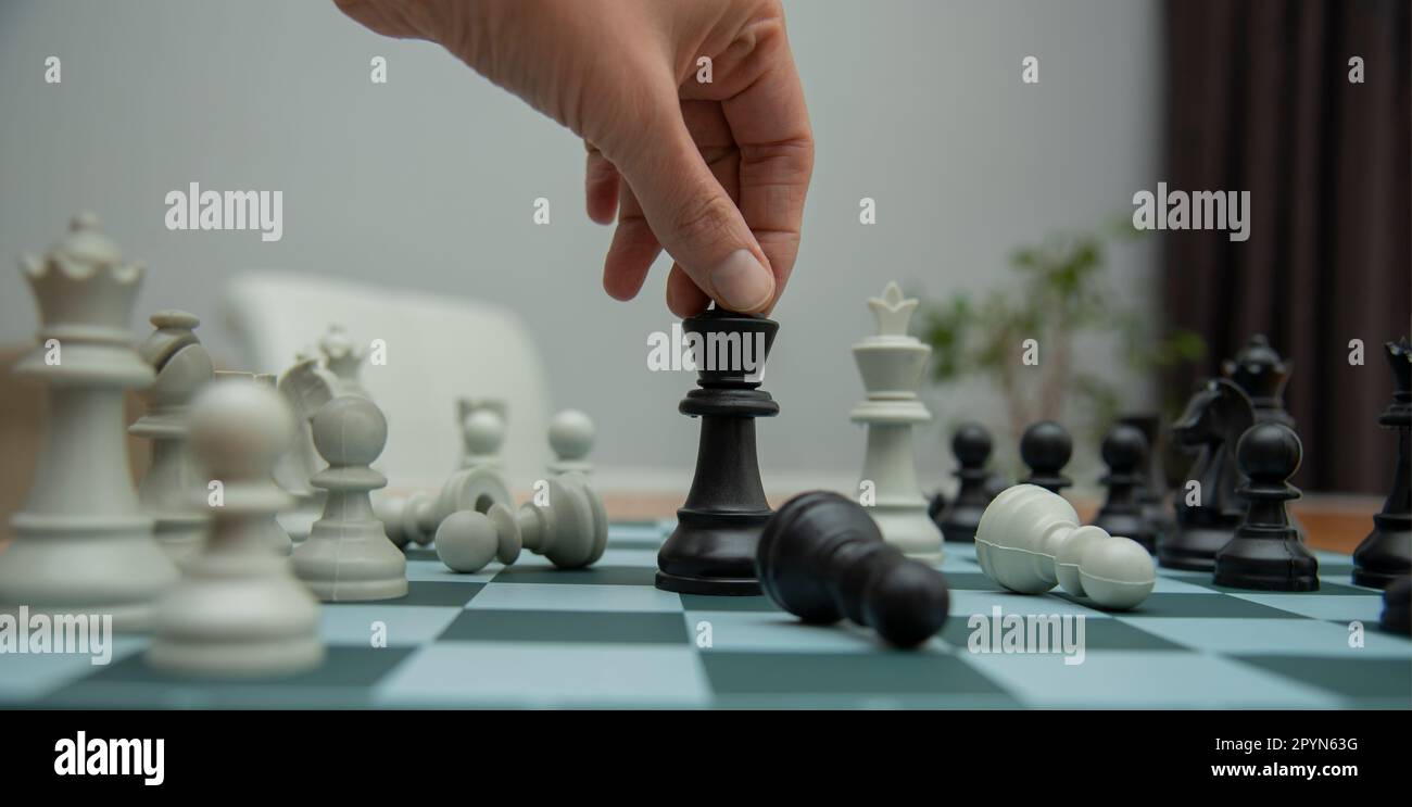 Chess analysis hi-res stock photography and images - Alamy