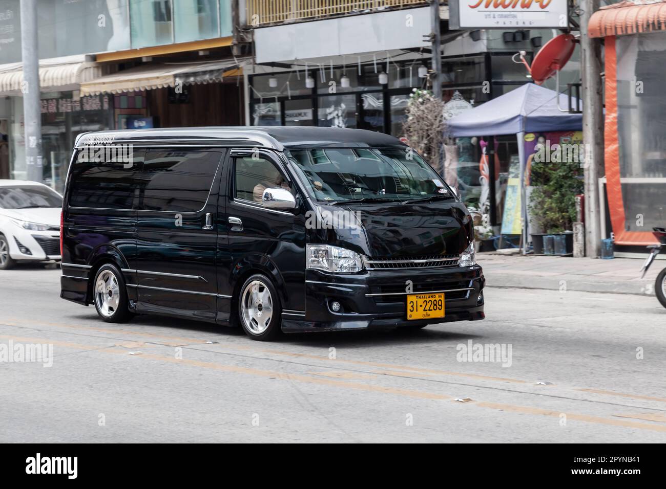 Toyota Hiace Modified Black
