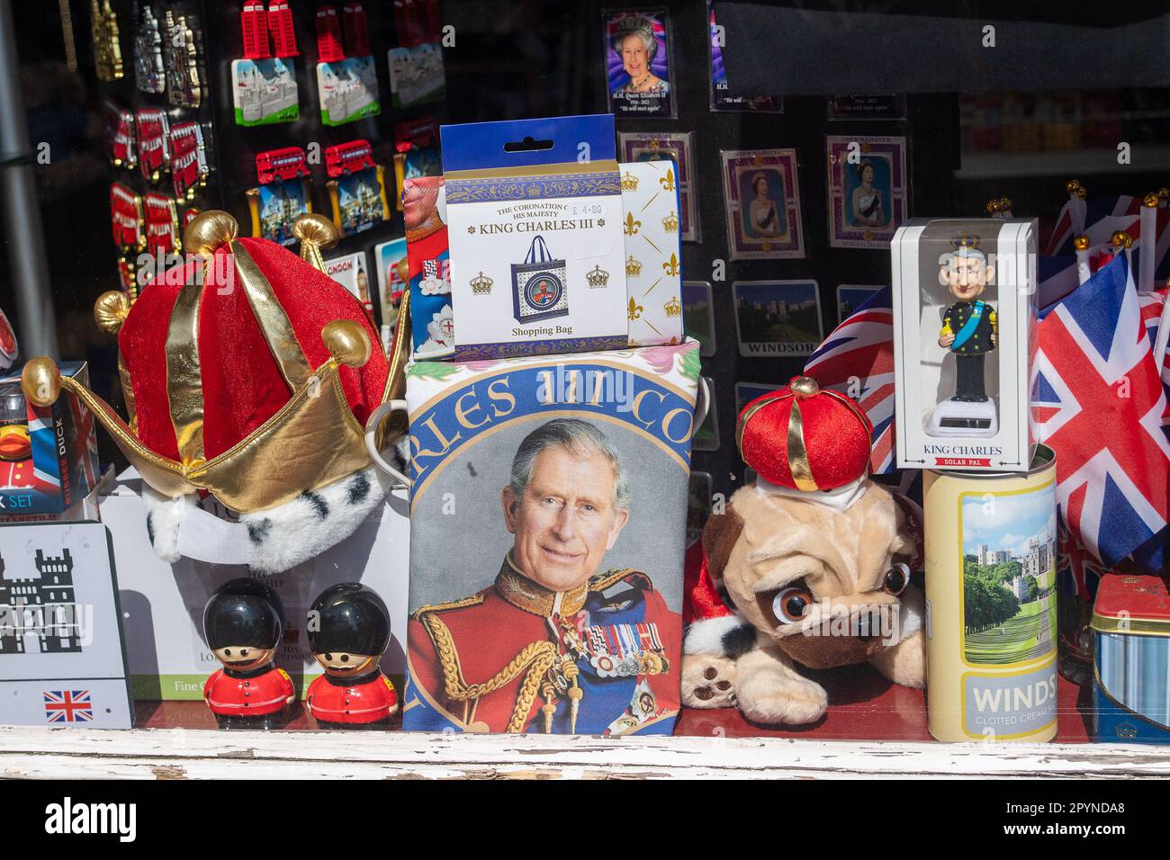 Windsor, Berkshire, UK. 4th May, 2023. Gift and souvenir shops in