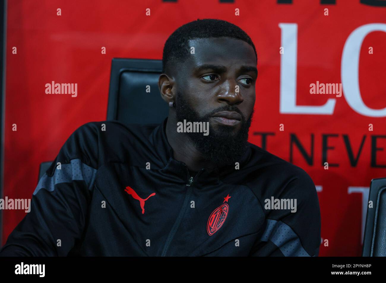 teilnehmer: ac milan gegen cremonese statistiken
