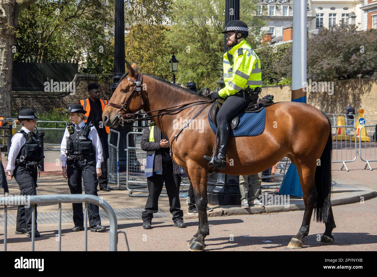 London, UK, 04/05/2023, As King Charles' Coronation Day approaches, Central London sees a heightened police presence. The Metropolitan Police announced on Wednesday their plans to deploy live facial recognition technology throughout the city centre during this weekend's royal event. Credit: Sinai Noor/Alamy Live News Stock Photo