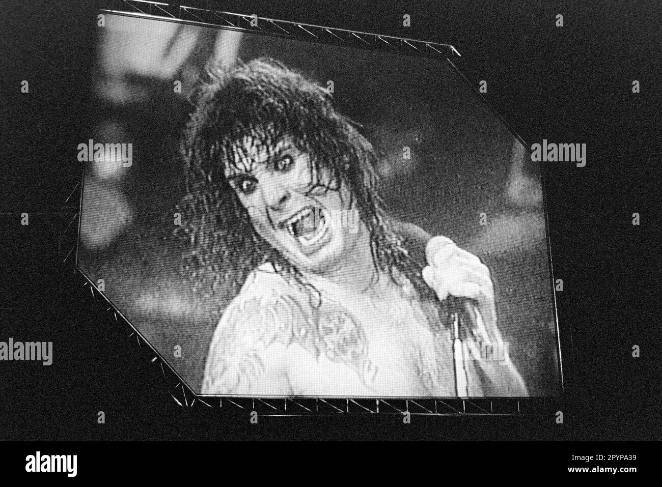 ozzy osbourne concert california