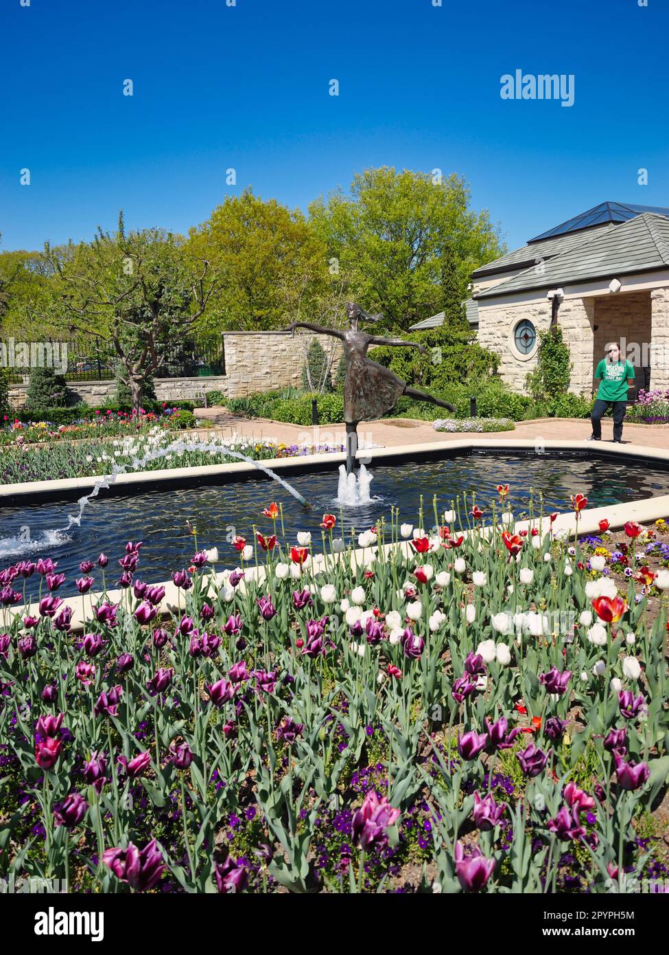 Kansas City, Missouri April 29, 2023 Female statues in the tulip