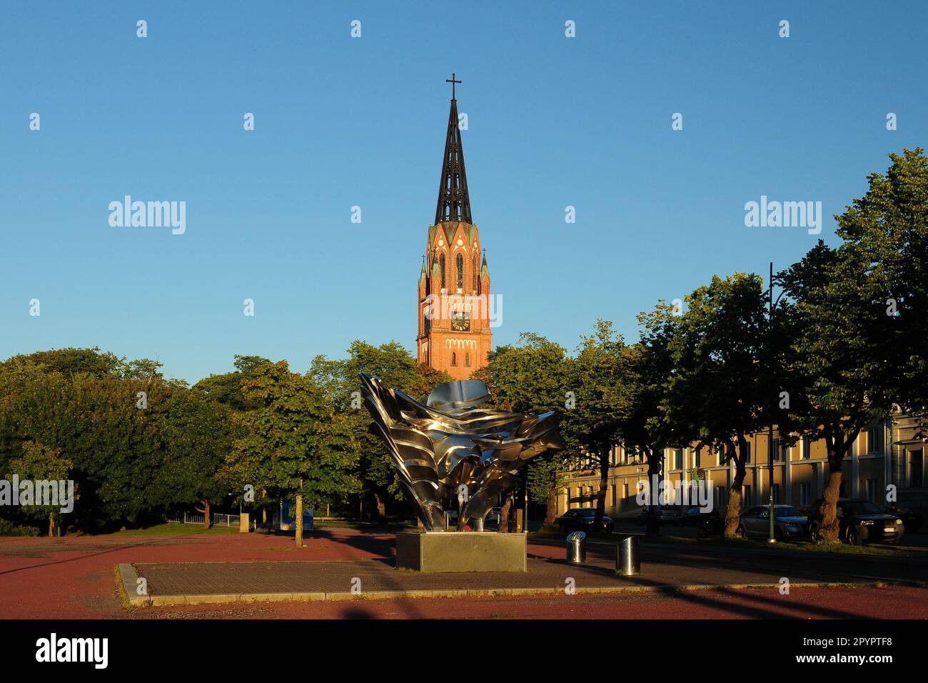 polyfonia-sculpture-in-front-of-the-cathedral-of-pori-finland-on-a