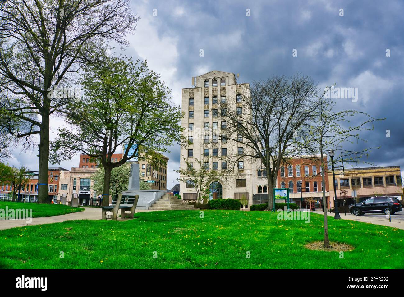 Downtown mansfield ohio hi-res stock photography and images - Alamy