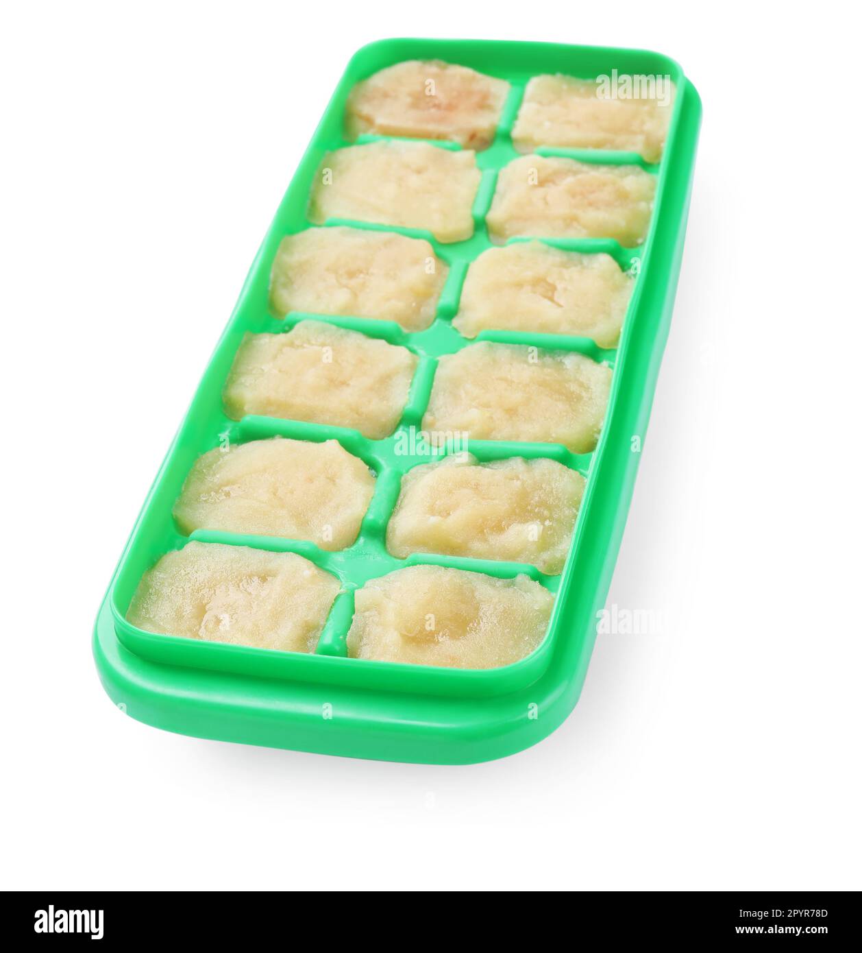 Freezing ice tray hi-res stock photography and images - Page 2 - Alamy