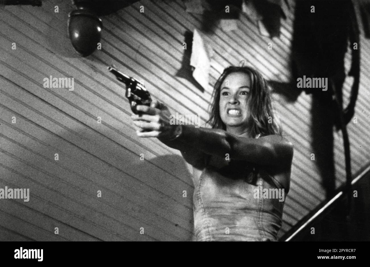 Renee Zellweger, "The Return of the Texas Chainsaw Massacre" (1994) New Line Cinema / File