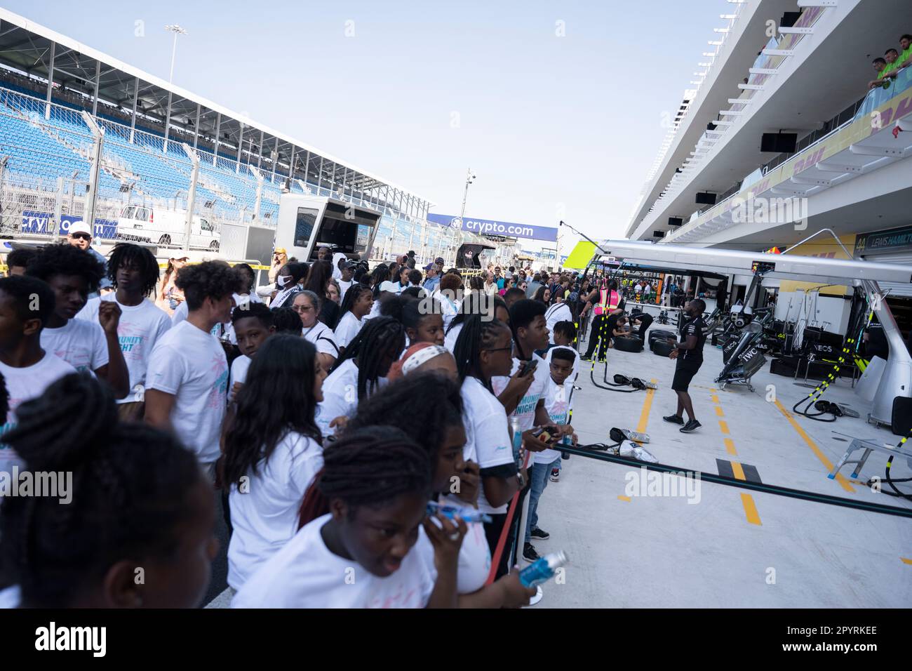 Miami, Florida, USA. 4th May, 2023. School kids on the pit road excited ...