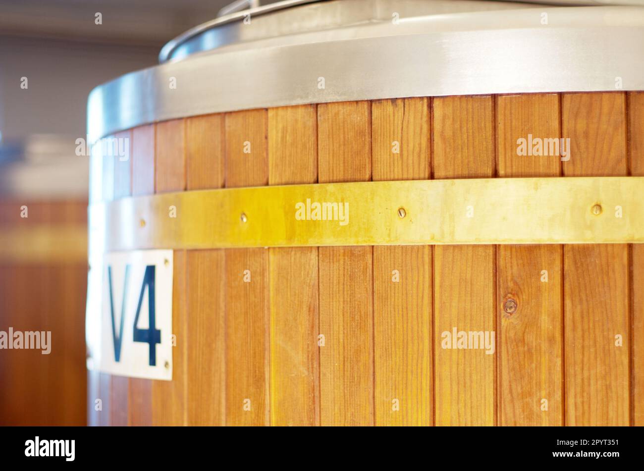 Brewery, keg and barrel for beer, alcohol and brewing process in