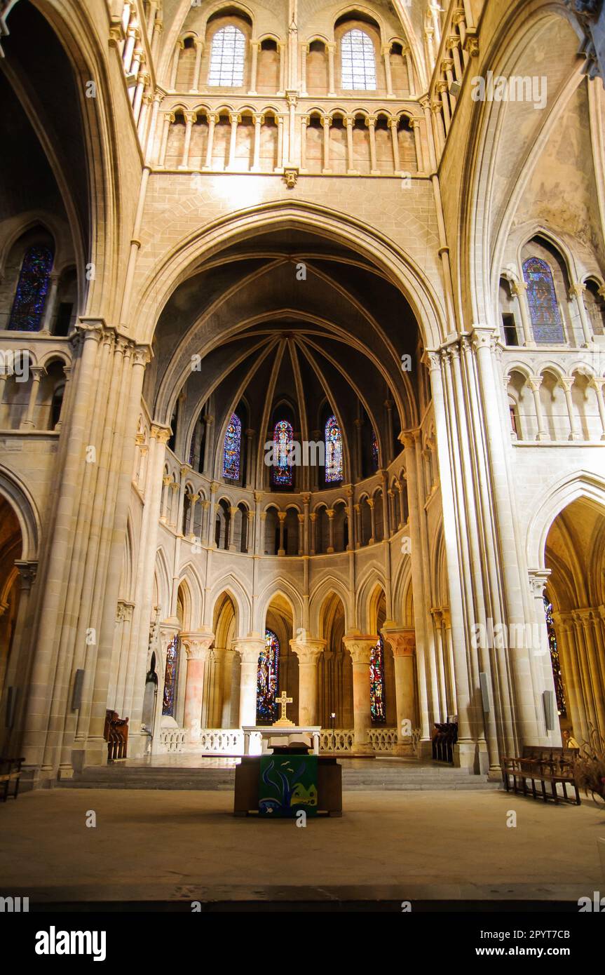 Lausanne Cathedral Protestant Ghotic Church Vaud Switzerland Stock lausanne-cathedral-protestant-ghotic-church-vaud-switzerland-stock