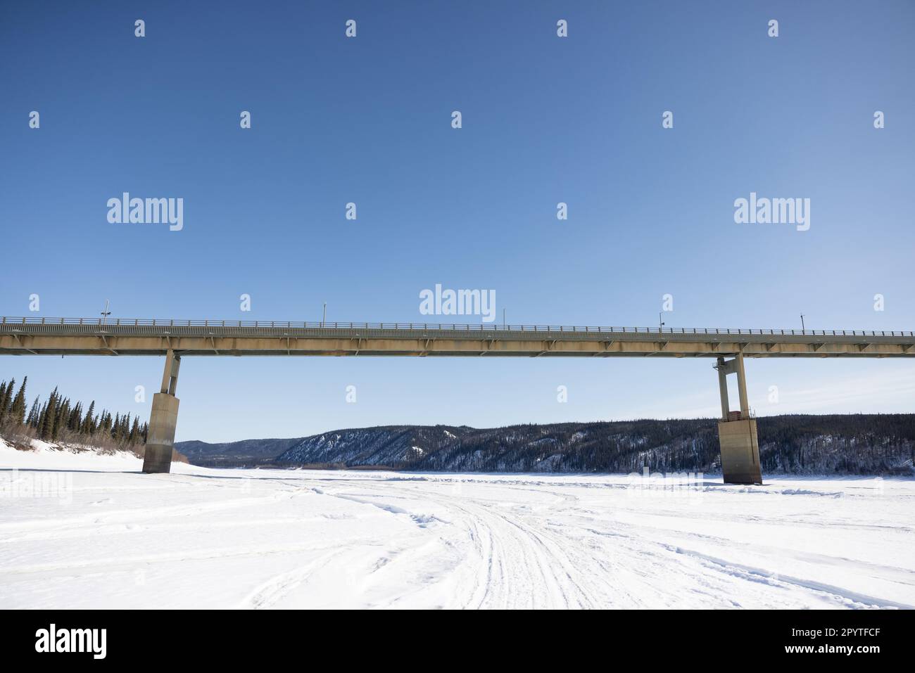 An adventure on Dalton Highway and the Frozen Yukon River in Alaska Stock Photo