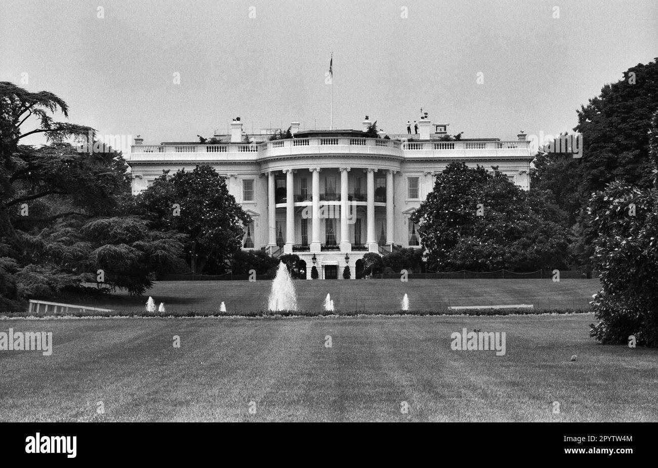 16 02 1992 hires stock photography and images Alamy