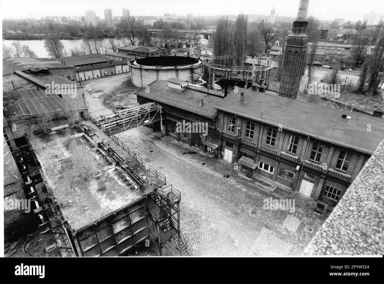 Potsdam gas plant Schiffbauergasse Berliner Straße gas storage