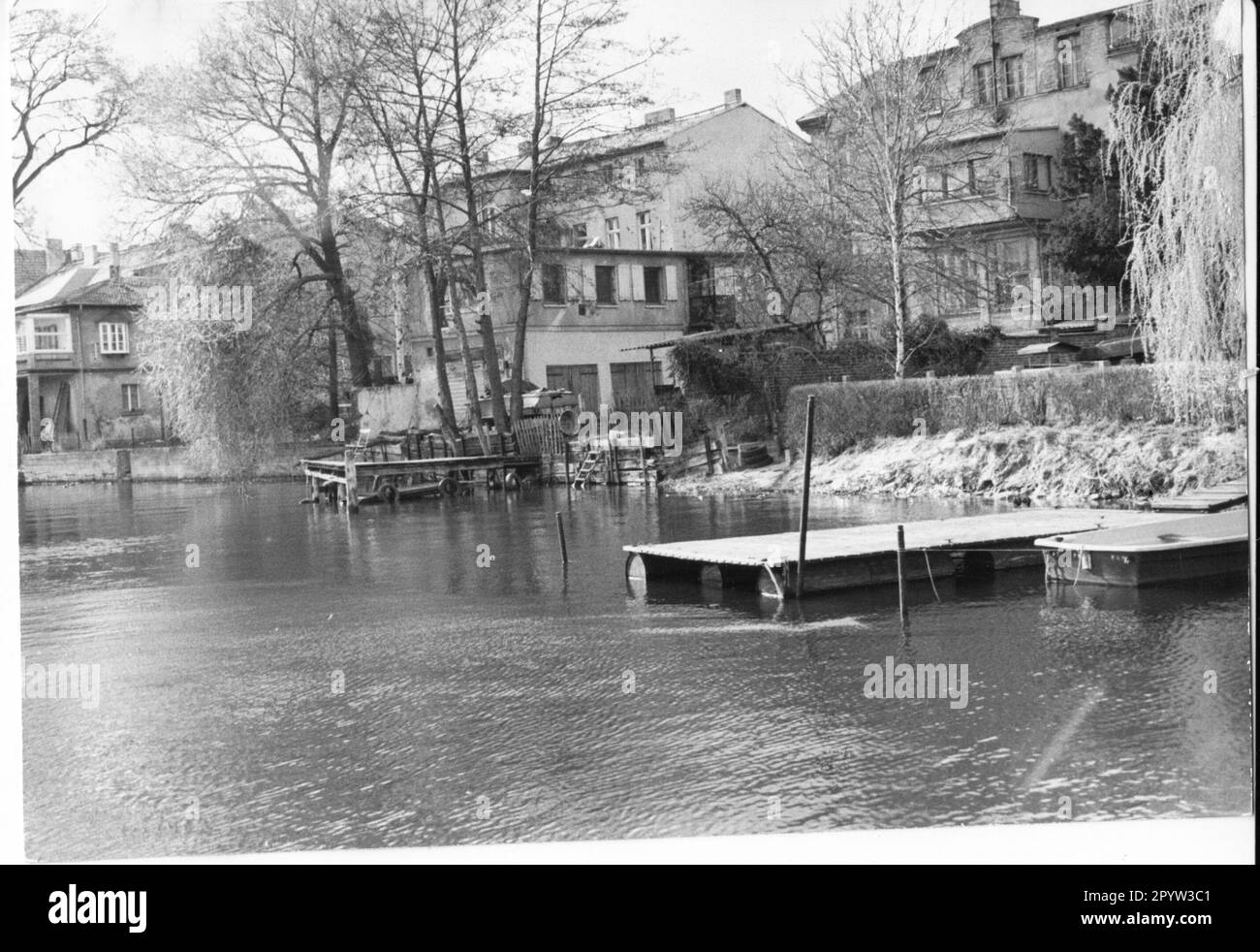 Potsdam properties in the Berliner Straße seen from the water landing stages Havel taken on 14.