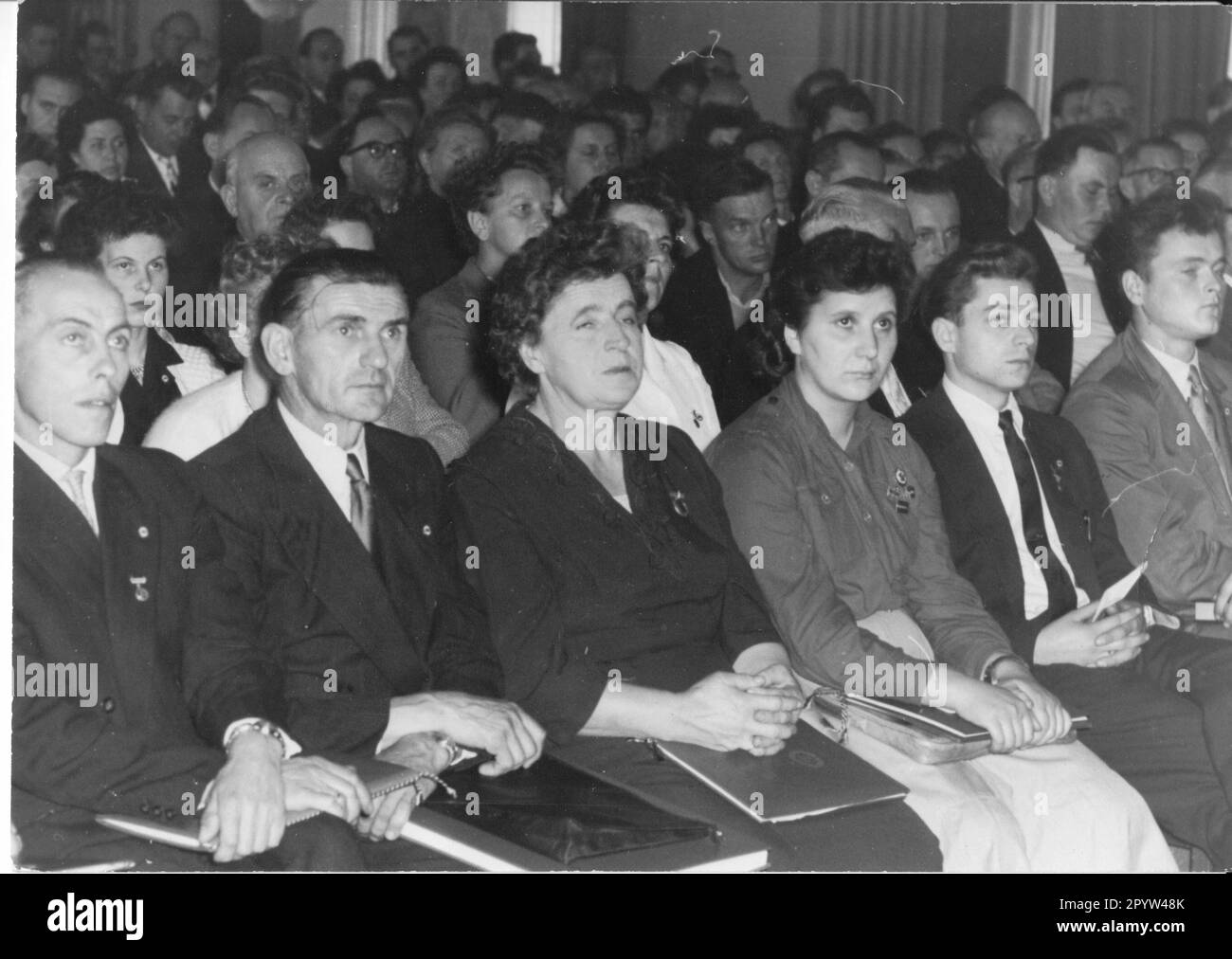 Potsdam 10th anniversary of the founding of the GDR Ceremonial event with awards on October 7, 1959 at the Academy for State and Law in Babelsberg. Photo: MAZ/Leon Schmidtke [automated translation] Stock Photo