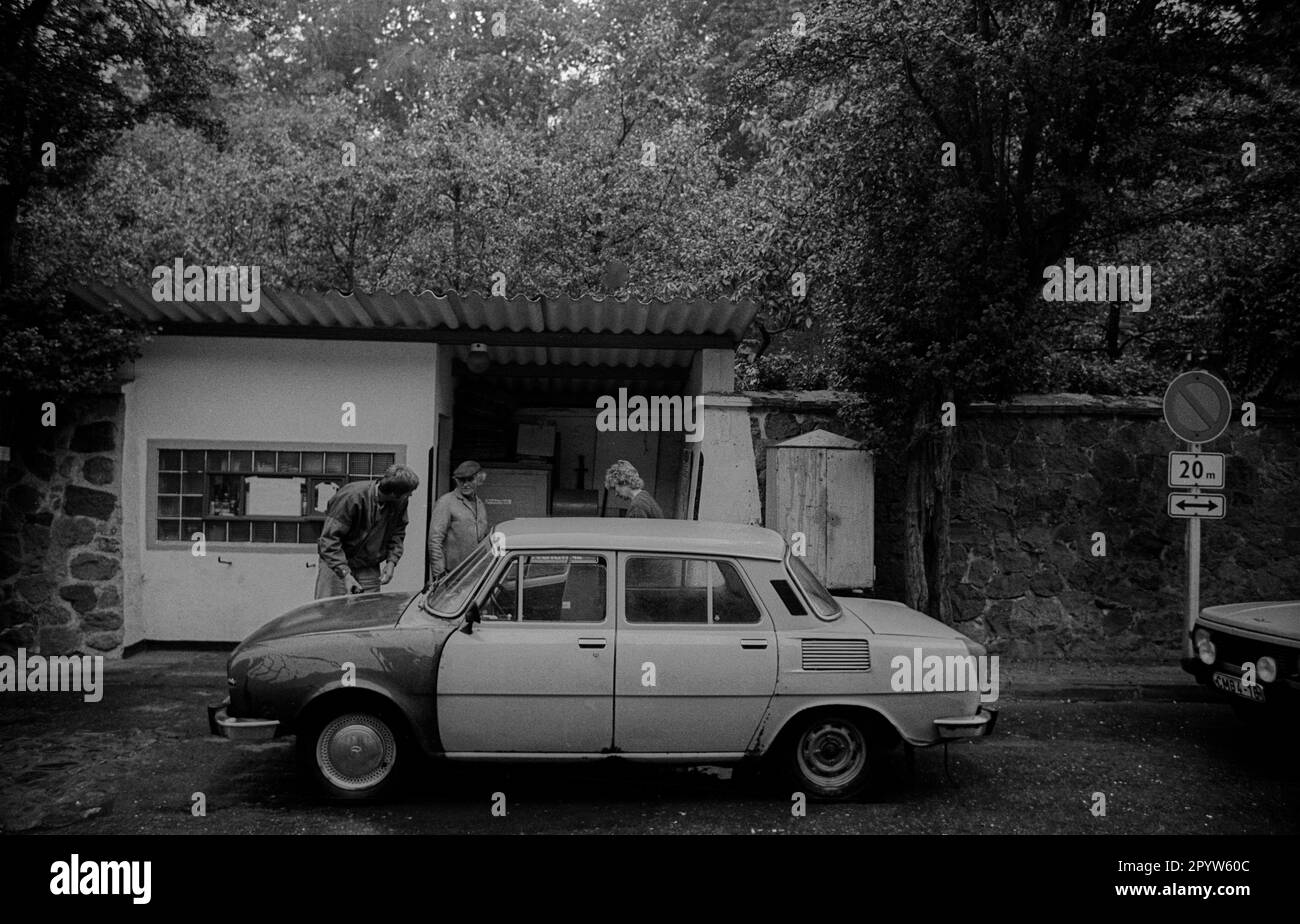 GDR, Feldberg, 15.09.1989, street scene in Feldberg, Skoda, [automated translation] Stock Photo