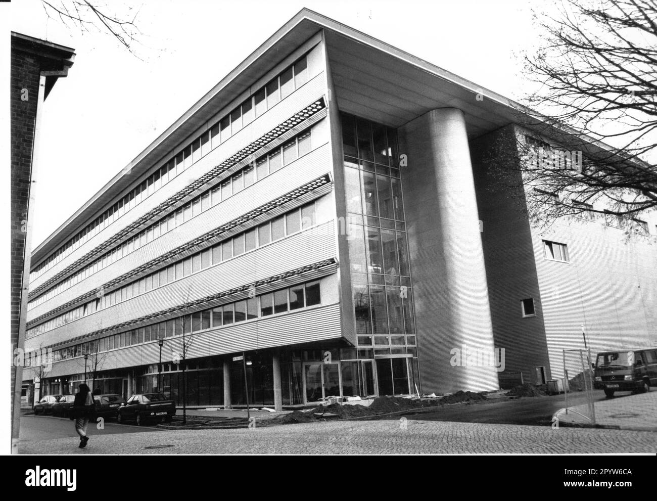 High-Tech Center, later fx-Center on the premises of Defa Studio. Technical effects and simulations for film productions. Media city. Media location. Film. Television. Photo: MAZ/Peter Sengpiehl, 08.01.1999 [automated translation] Stock Photo