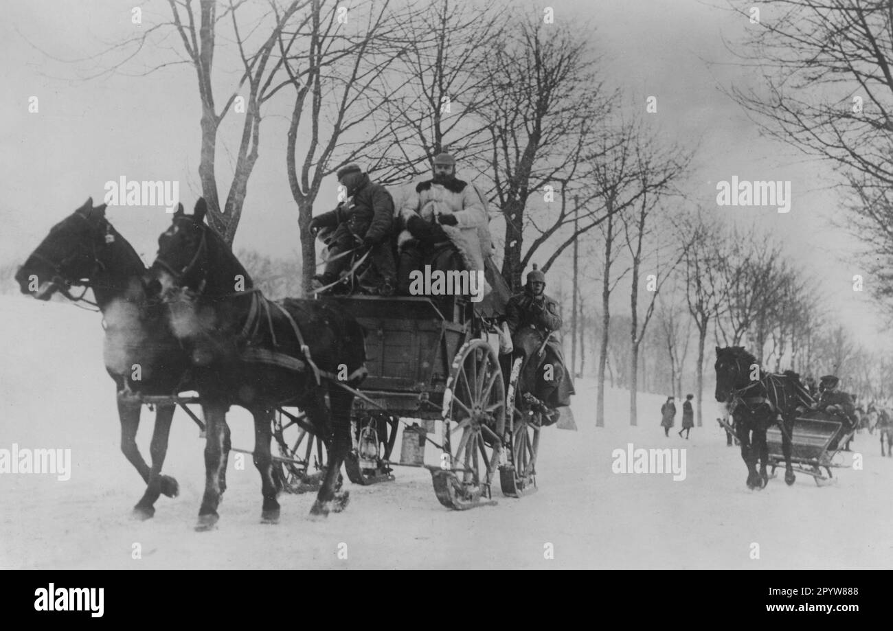 German supply units put their wagons on sled runners for transport on snowy roads. [automated translation] Stock Photo