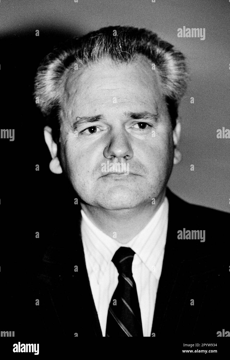 Yugoslavia, Belgrade, 01.07.1991. Archive.: 28-12-03 Visit of Foreign Minister Genscher Photo: Slobodan Milosevic, President of Serbia [automated translation] Stock Photo