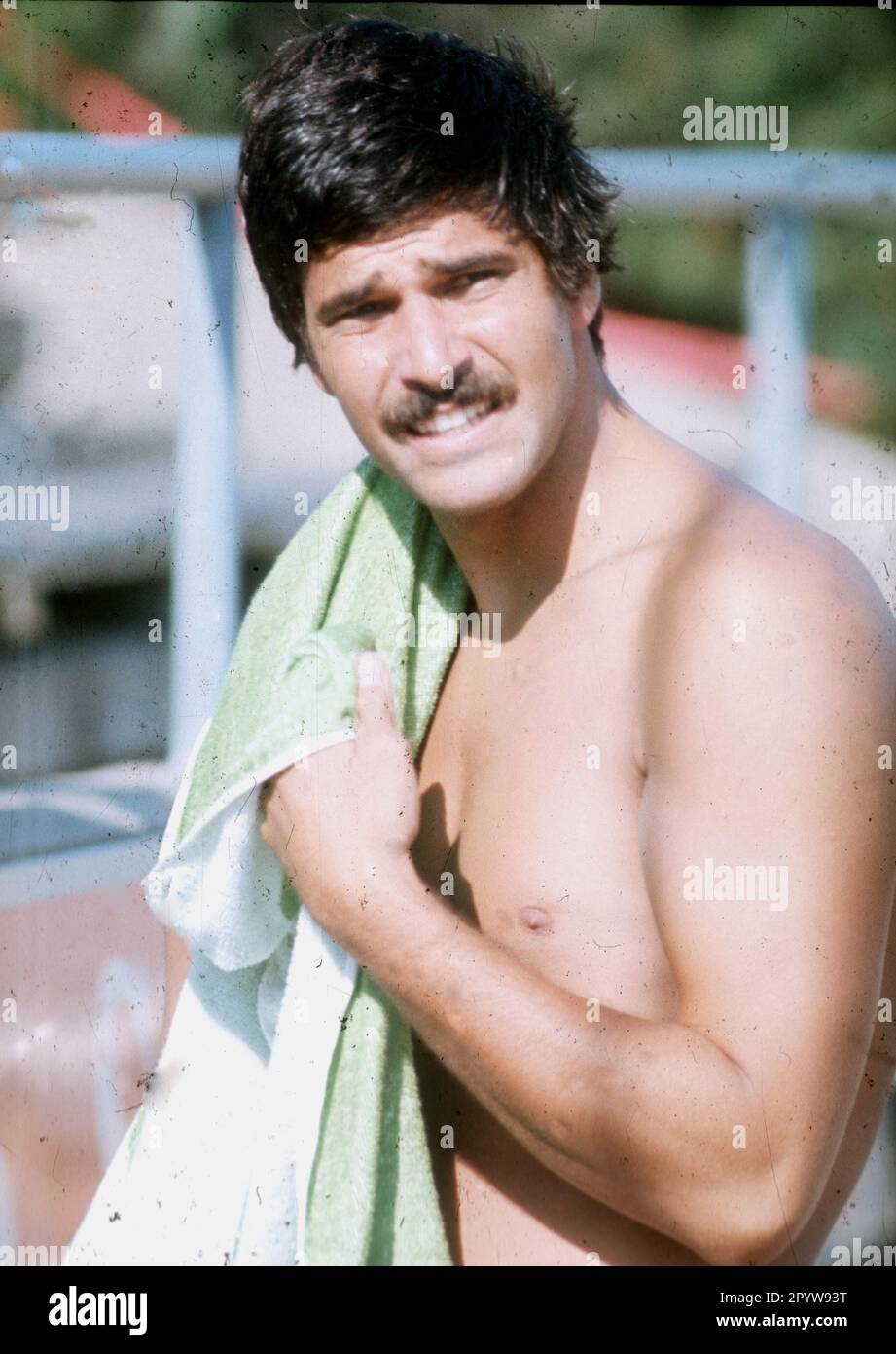 European Swimming Championships in Jönköping (Sweden) 1977 / The seven-time Olympic champion from Munich 1972, Mark Spitz (USA), did not miss the opportunity to test the pool 18.08.1977 [automated translation] Stock Photo