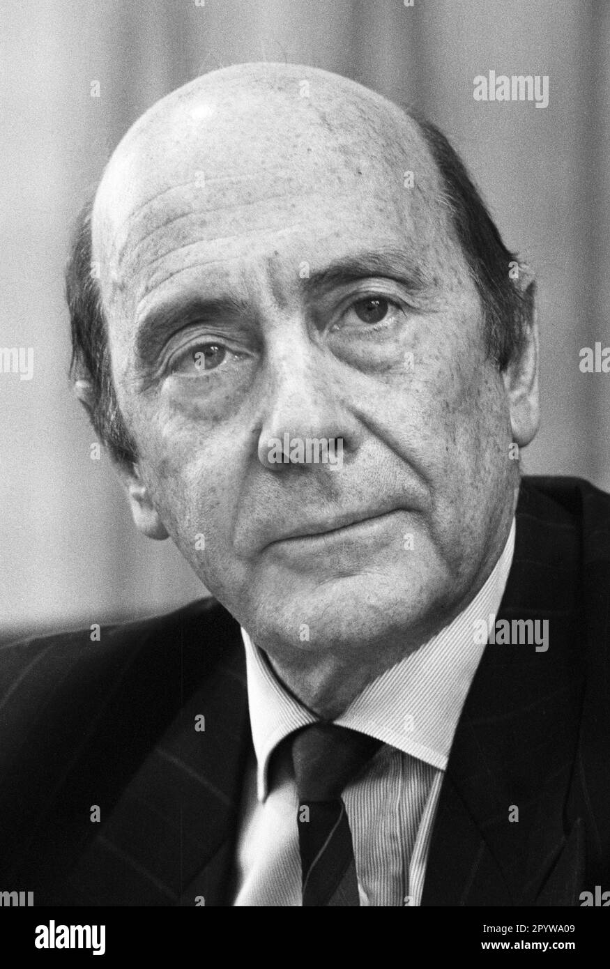 Germany, Bonn, 19.04.1991 Archive 26/62/35 Federal Press Conference