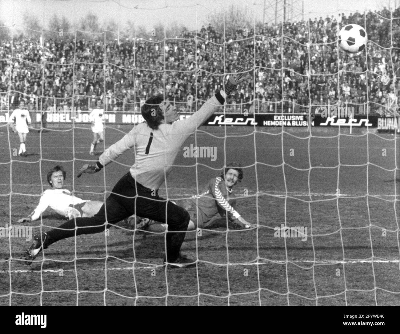 1 fc kaiserslautern 1975 hires stock photography and images Alamy