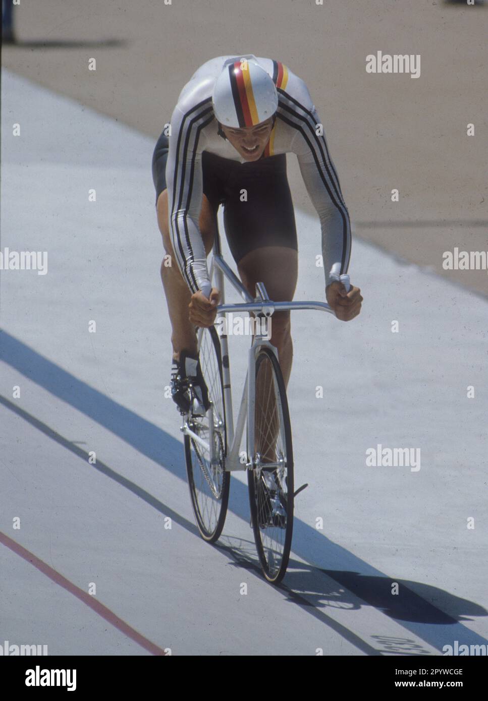1984 olympic games cycling hires stock photography and images Alamy