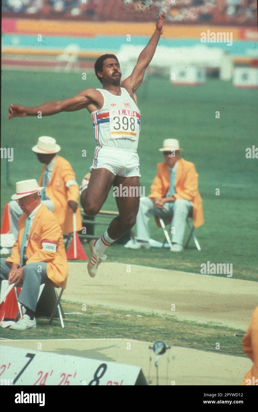 Athletics - Los Angeles Olympic Games 1984 - Decathlon Stock Photo - Alamy