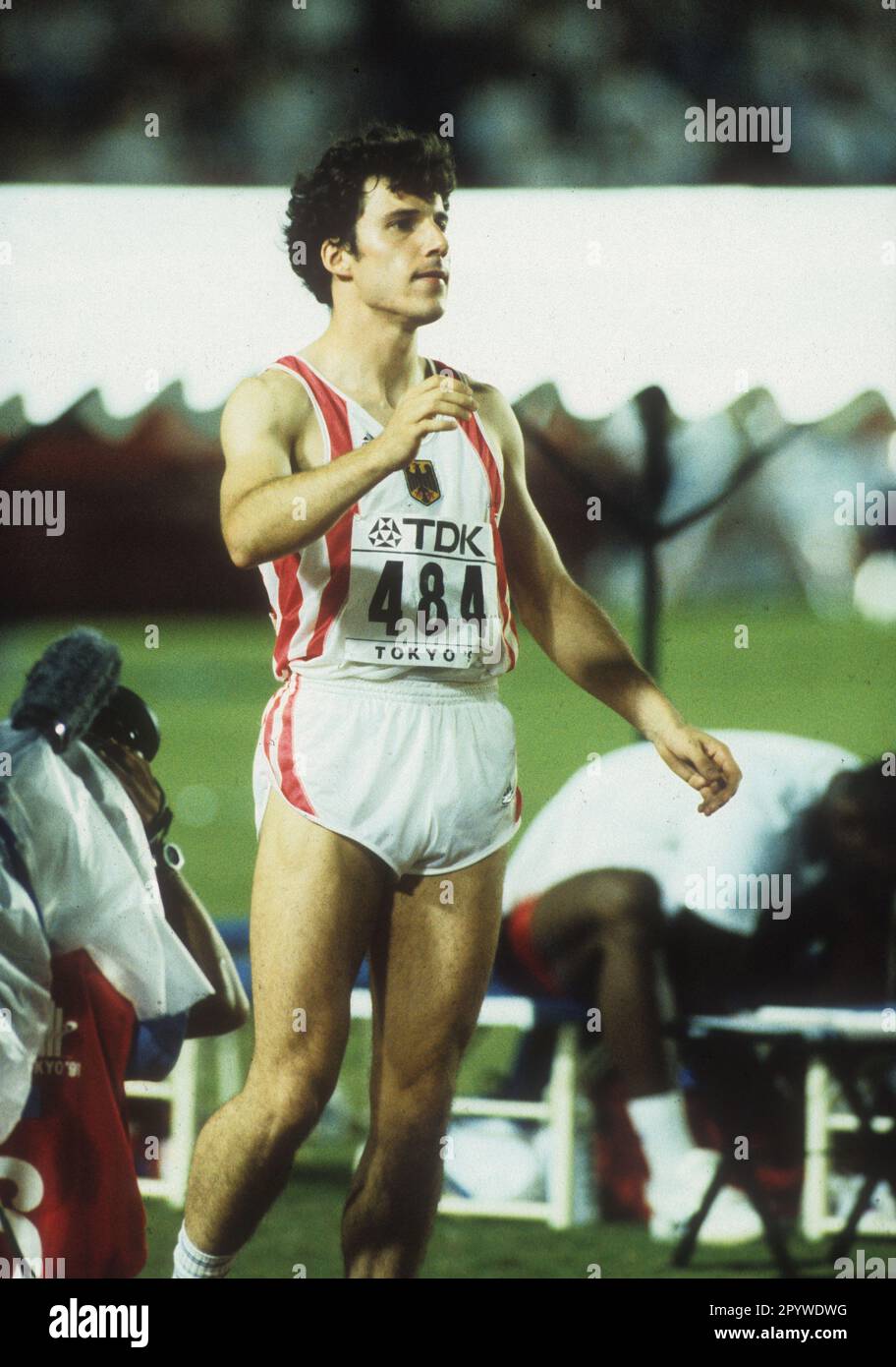World Athletics Championships 1991 in Tokyo. Long jump: Dietmar Haaf (Deut.). 30.08.1991. [automated translation] Stock Photo
