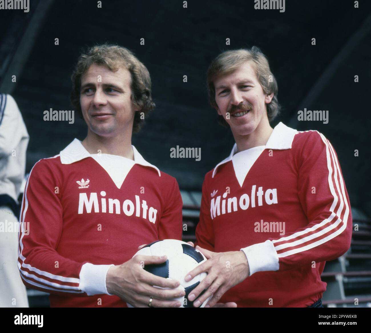 1st Soccer Bundesliga 1978/79. Bernd Hölzenbein (left) and Jürgen Grabowski (both Eintracht Frankfurt). 15.07.1978 (estimated). For journalistic use only! Only for editorial use! [automated translation] Stock Photo