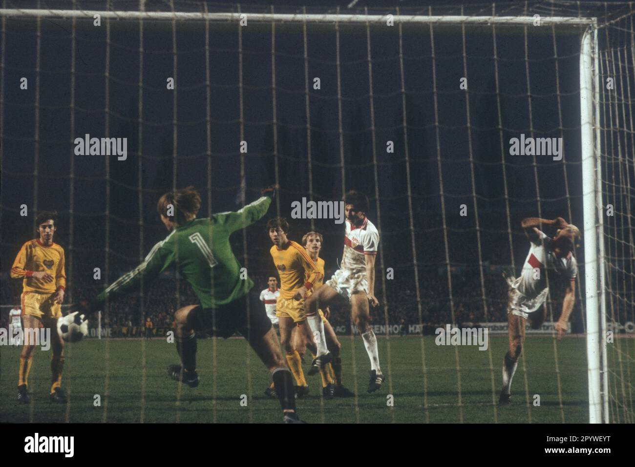 Uefacup 1978/79. Round of 16: VFB Stuttgart - Dukla Prague 4:1/22.11.1978. Goal area scene. For journalistic use only! Only for editorial use! [automated translation] Stock Photo