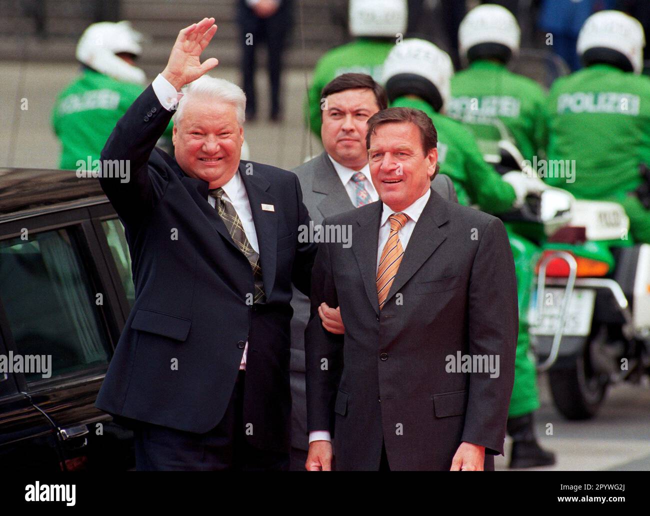 G8 Summit in Cologne : Boris JELZIN ( YELTSIN ) , President of Russia , meets German Chancellor Gerhard SCHROEDER , SPD , 20.06.1999 [automated translation] Stock Photo