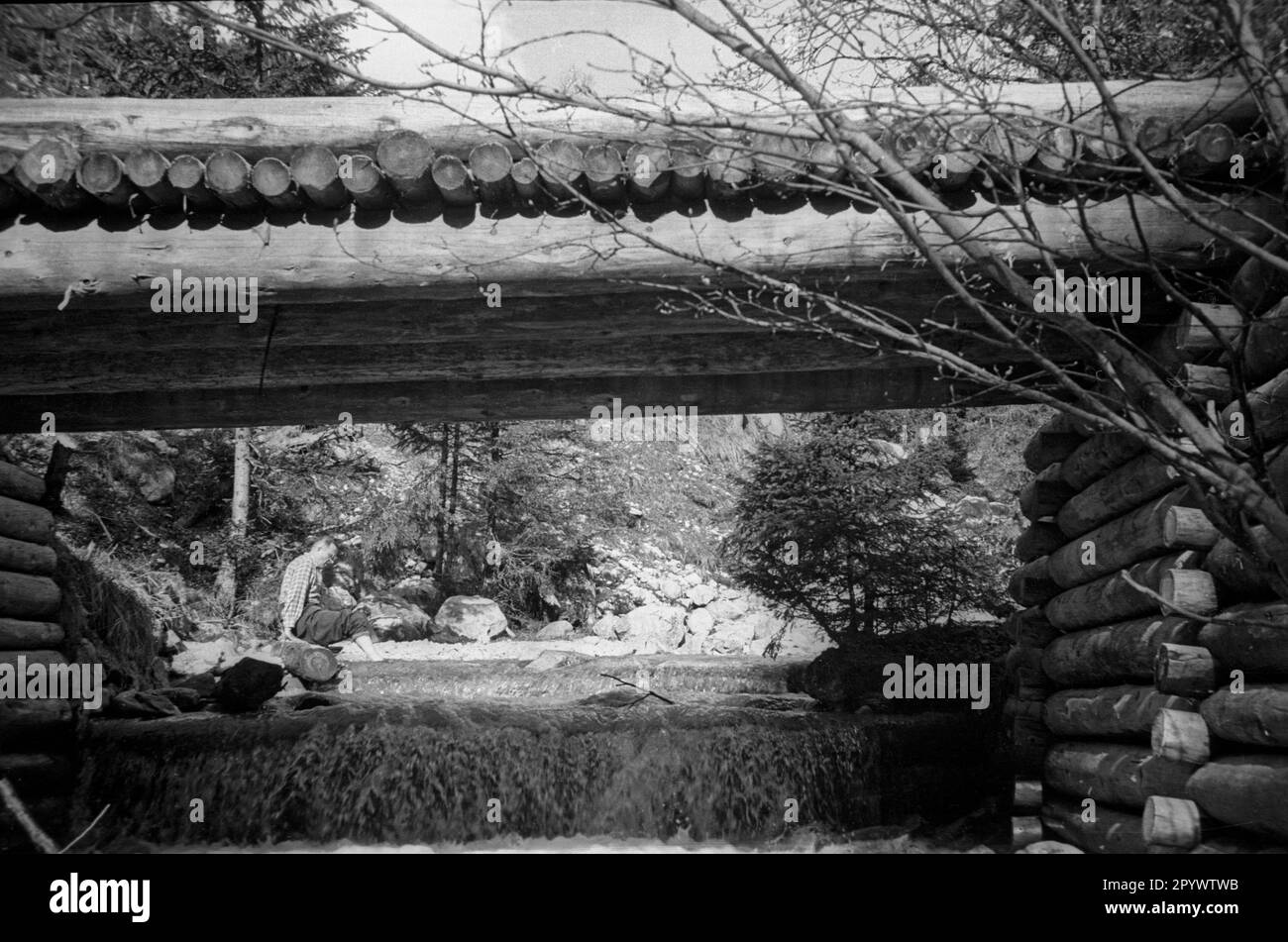Bavarian alps 1950s hi-res stock photography and images - Alamy