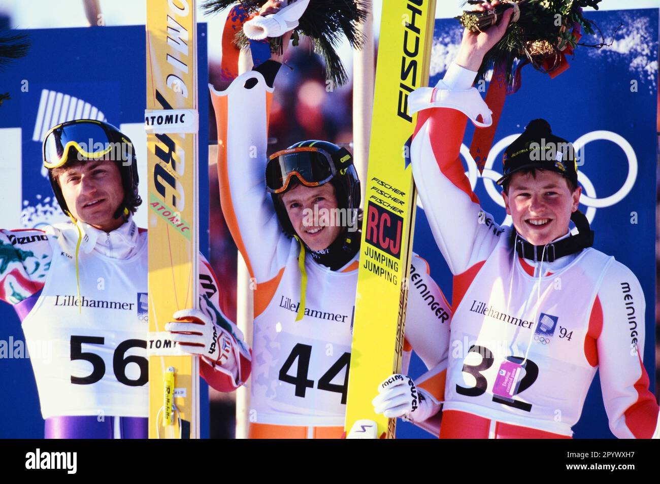 SKISPRINGEN, OLYMPISCHE WINTERSPIELE 1994 IN LILLEHAMMER Siegerehrung