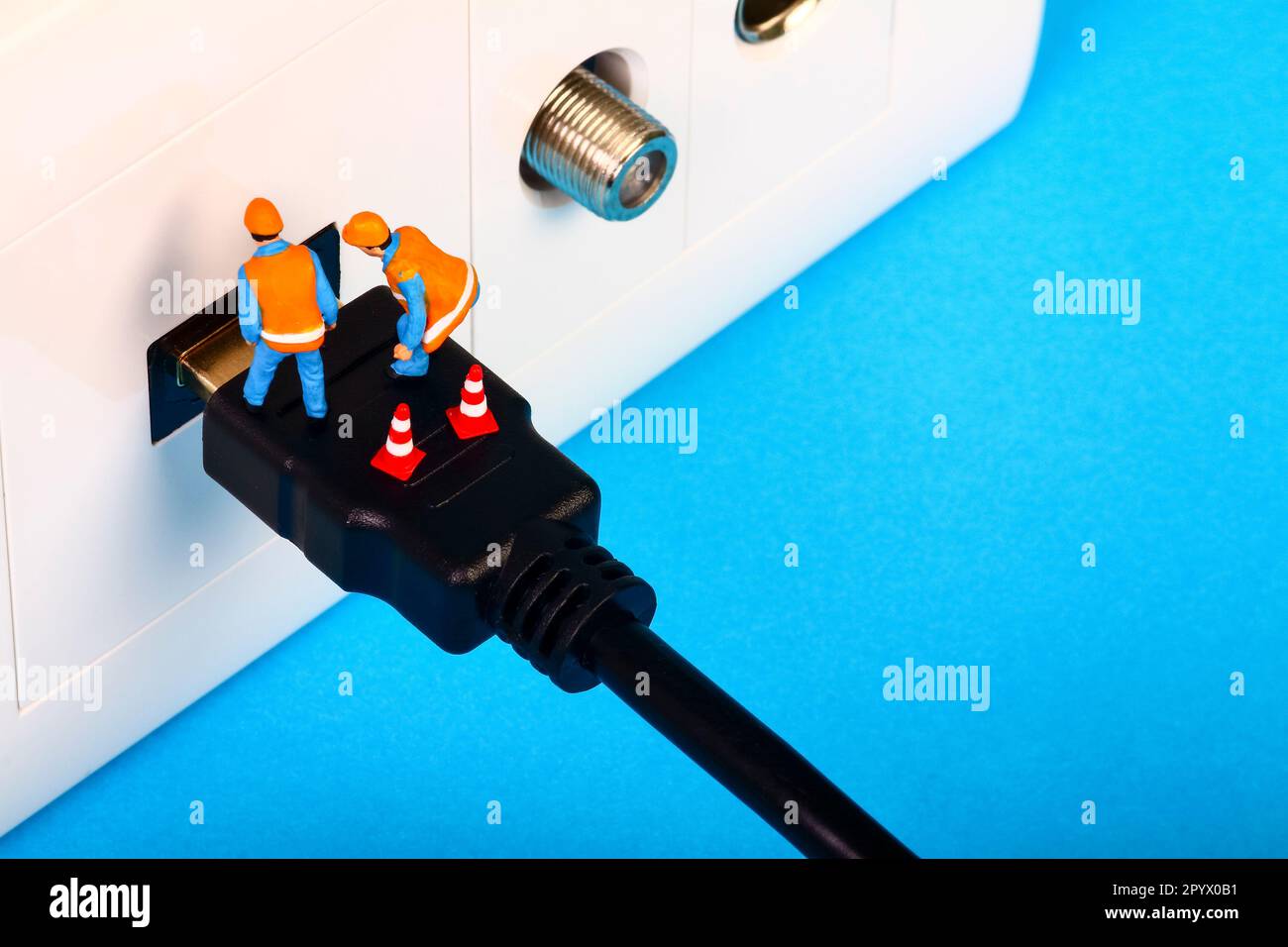 Tv cable hi-res stock photography and images - Alamy