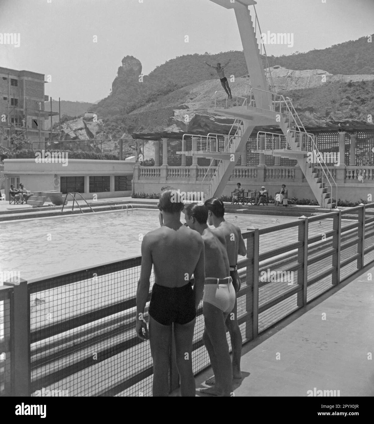 Teenagers swimming pool Black and White Stock Photos & Images - Alamy