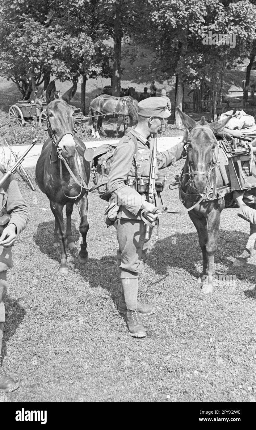 During an exercise of a Gebirgsjaegerkompanie (mountain infantry
