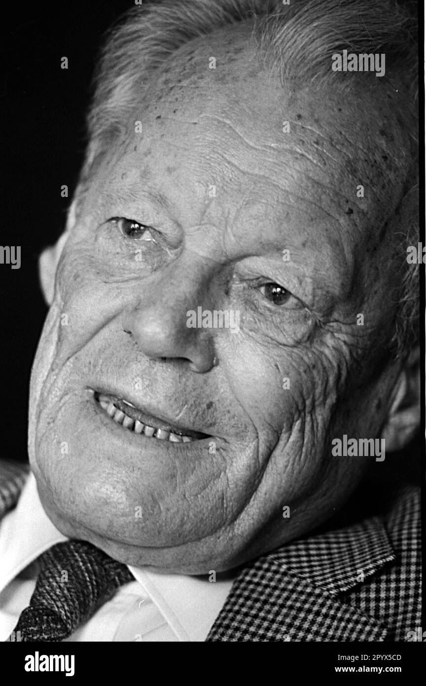 Germany, Bonn, 11.09.1991 100 years Willy Brandt Willy Brandt (born 18 December 1913 in Lübeck as Herbert Ernst Karl Frahm,   October 8, 1992 in Unkel) was a German Social Democratic politician. He was from 1957 to 1966 Mayor of Berlin, 1966-1969 Federal Foreign Minister and Deputy Chancellor and the Cabinet Kiesinger 1969-1974 fourth Chancellor of the Federal Republic of Germany. For his Ostpolitik, which focused on relaxation and balance with the Eastern European States, he received the 1971 Nobel Peace Prize. From 1964 to 1987, Brandt, chairman of the SPD, 1976-1992 President of the Stock Photo