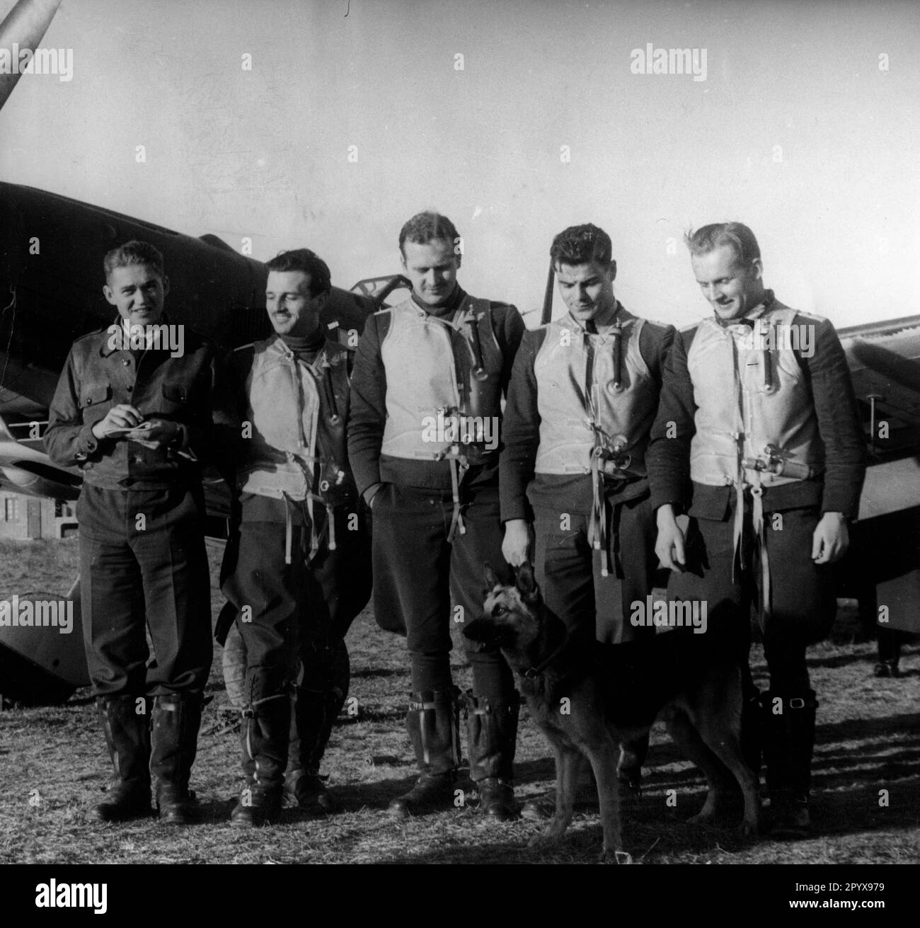 Pilots of Fighter Squadron 1, which participated in the defense against the British bombing raid over the German bay. Photo: Wagner [automated translation] Stock Photo