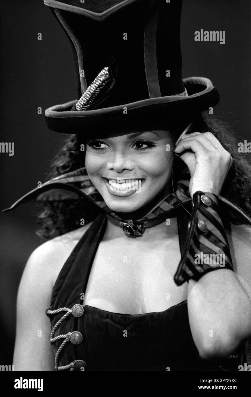 洋楽 Janet Jackson janet. Janet Jackson by Janet Jackson - Amazon.com Music