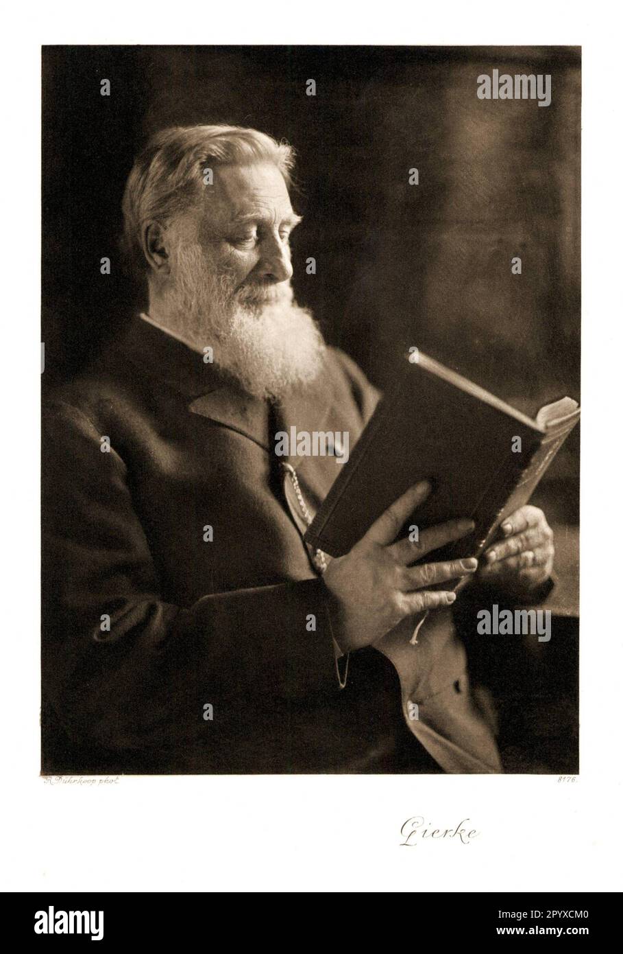 Otto von Gierke (1841-1921), jurist and legal historian. Photograph by R. Dührkoop. Photo: Heliogravure, Corpus Imaginum, Hanfstaengl Collection. [automated translation] Stock Photo