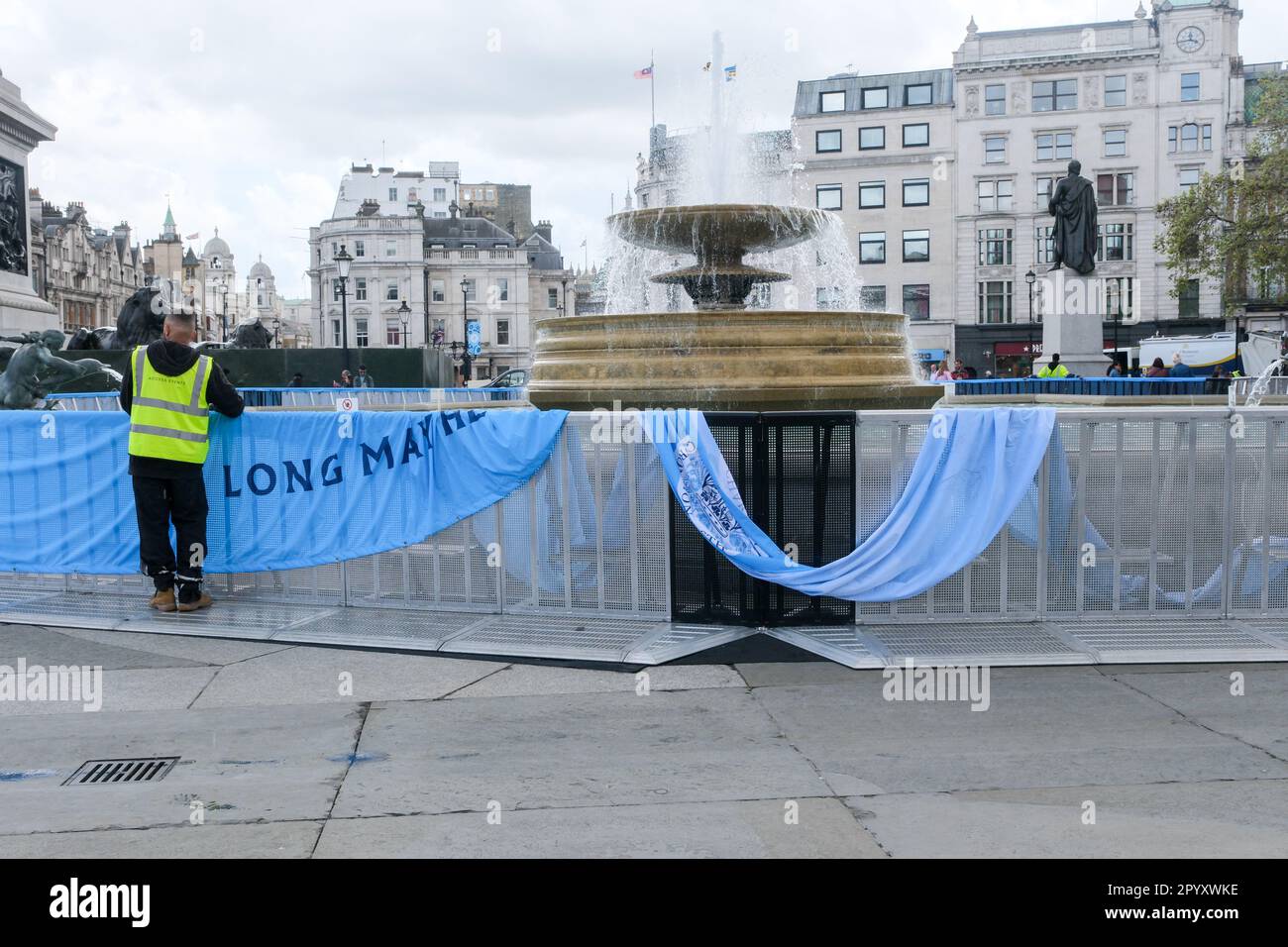 Trafalgar Square, London, UK. 5th May 2023. Coronation of King Charles III. Security walls and barriers in Trafalgar Square. Credit: Matthew Chattle/Alamy Live News Stock Photo