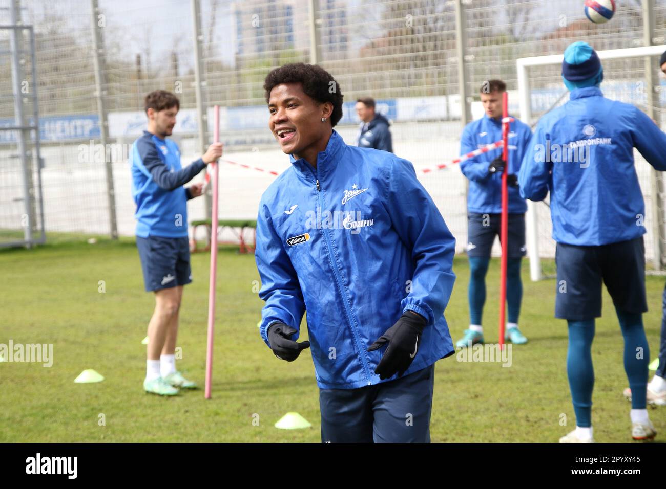 Saint Petersburg, Russia. 05th May, 2023. Wilmar Enrique Barrios Teran, known as Wilmar Barrios of Zenit Football Club warms up during the training session at Gazprom Training Centre before the match of the 26th round of the Russian Premier League, Zenit Saint Petersburg - Spartak Moscow. (Photo by Maksim Konstantinov/SOPA Images/Sipa USA) Credit: Sipa USA/Alamy Live News Stock Photo