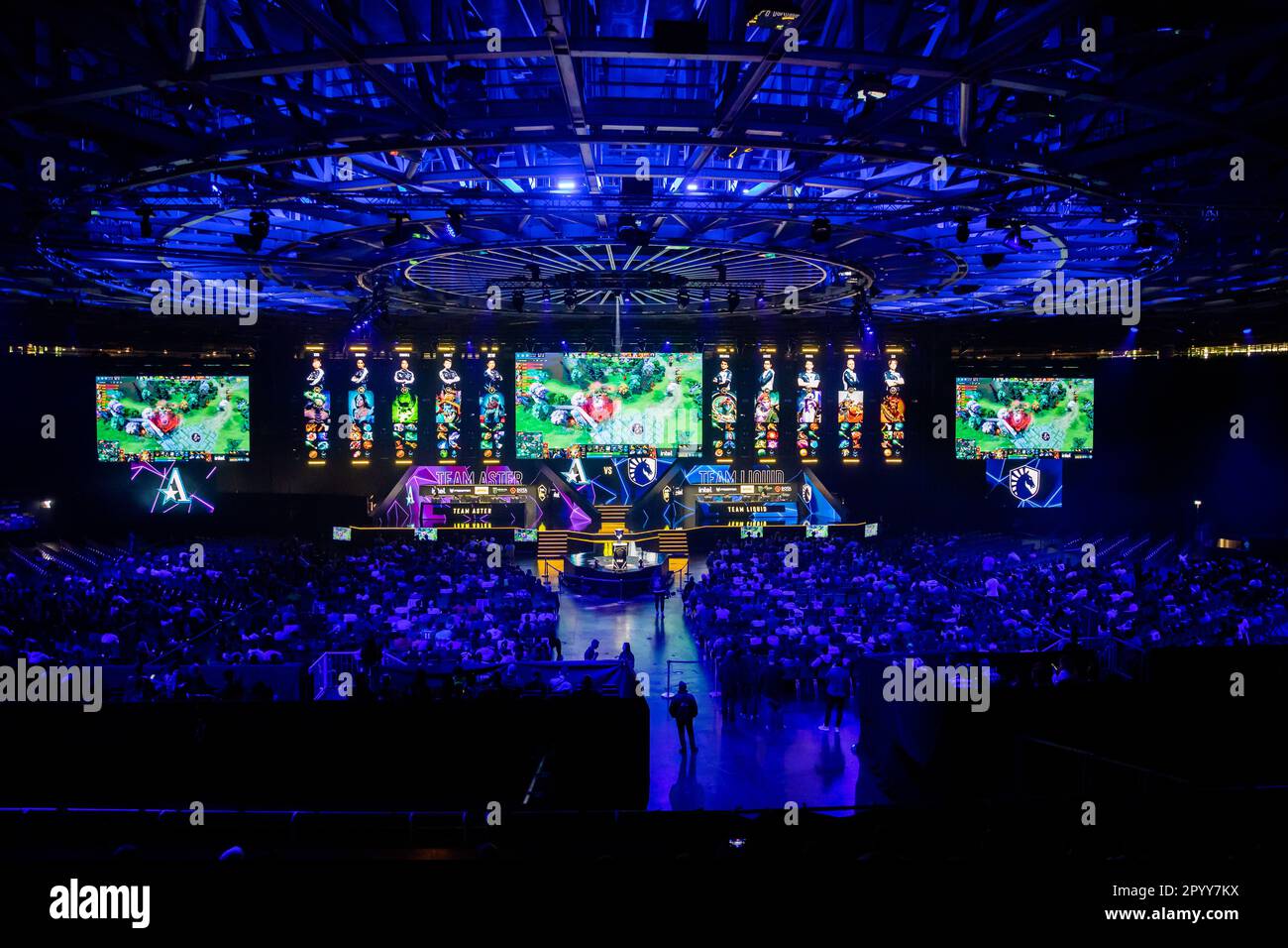 Berlin, Germany. 05th May, 2023. E-Sport: ESL One Berlin Dota 2 Major, Second Major Tournament of the Dota Pro Circuit 2023, Final Weekend, Velodrom. Team Aster from China (l) and Team Liquid (r) from the Netherlands compete against each other. Credit: Christoph Soeder/dpa/Alamy Live News Stock Photo