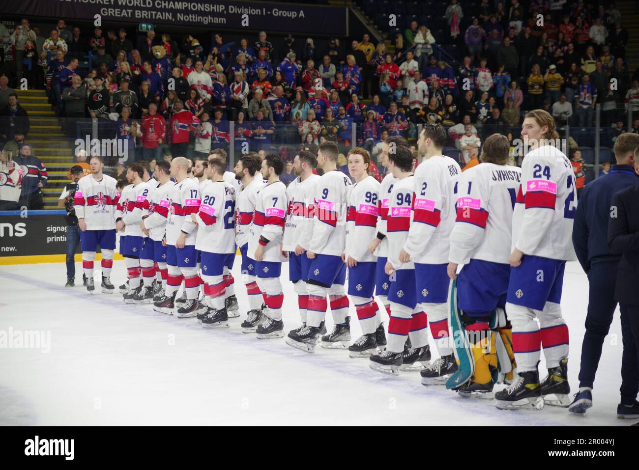 nottingham-5-may-2023-the-great-britain-ice-hockey-team-who-finished