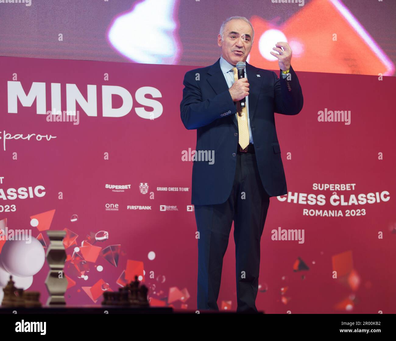 Chess grandmaster Garry Kasparov comes to Bucharest event in June