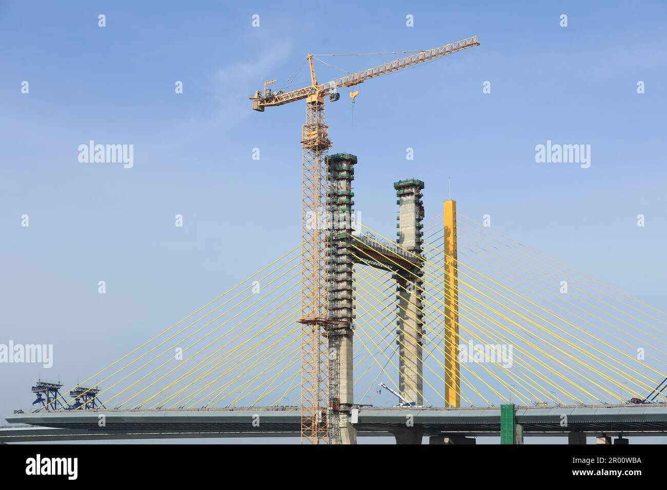 Suspension bridge under construction, Bangkok, Thailand Stock Photo Alamy